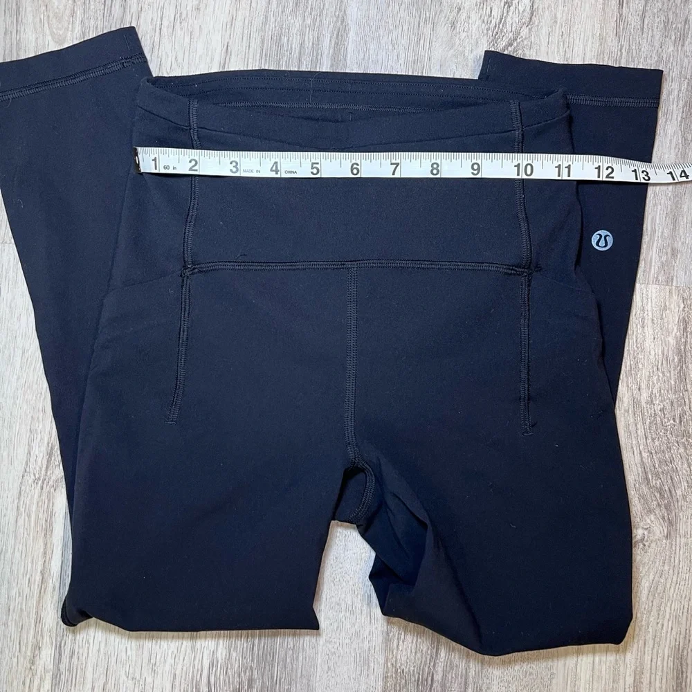 Lululemon Capri Leggings Women's‎ Black Size 2
